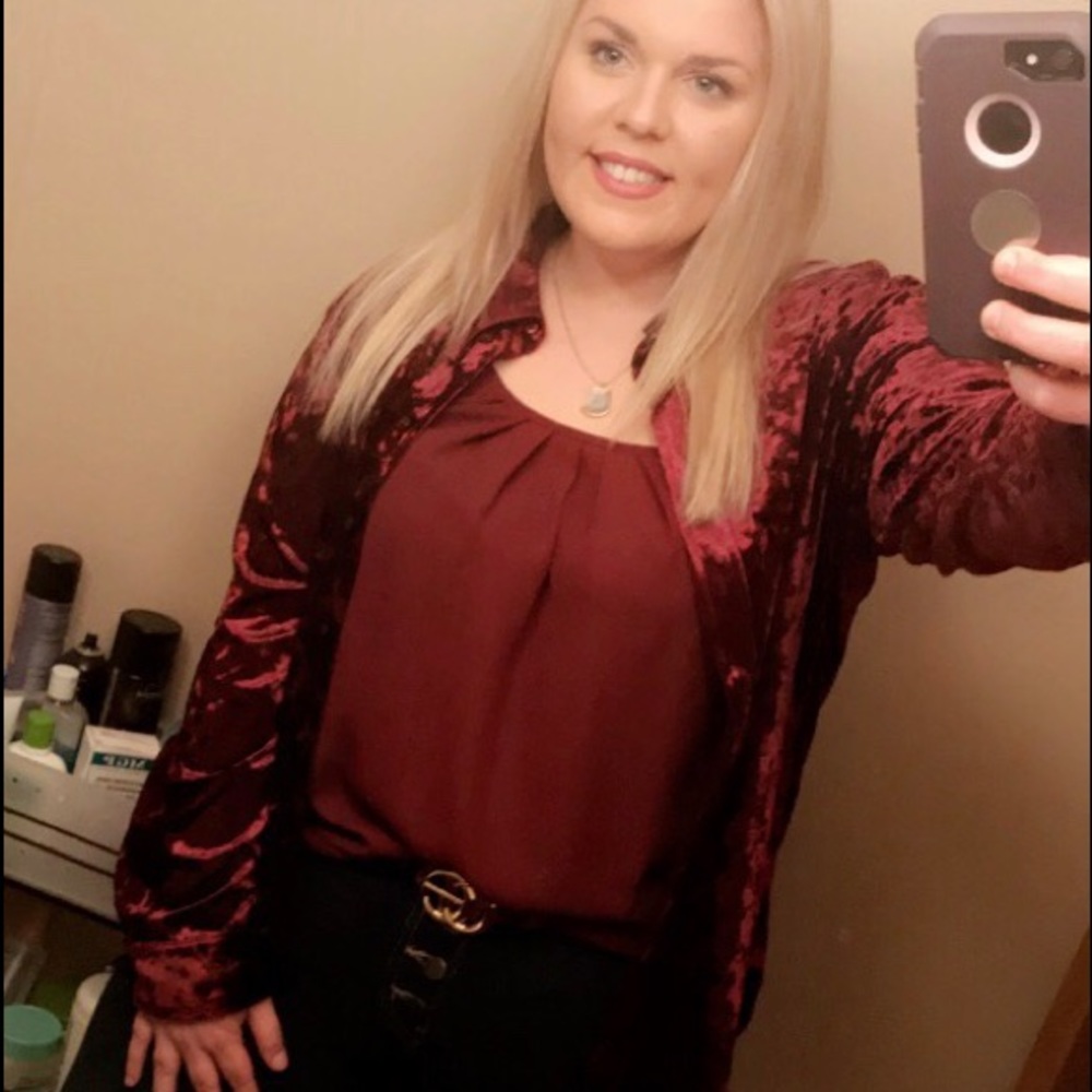 Long sleeve velvet shirt (bought frond Dillards)